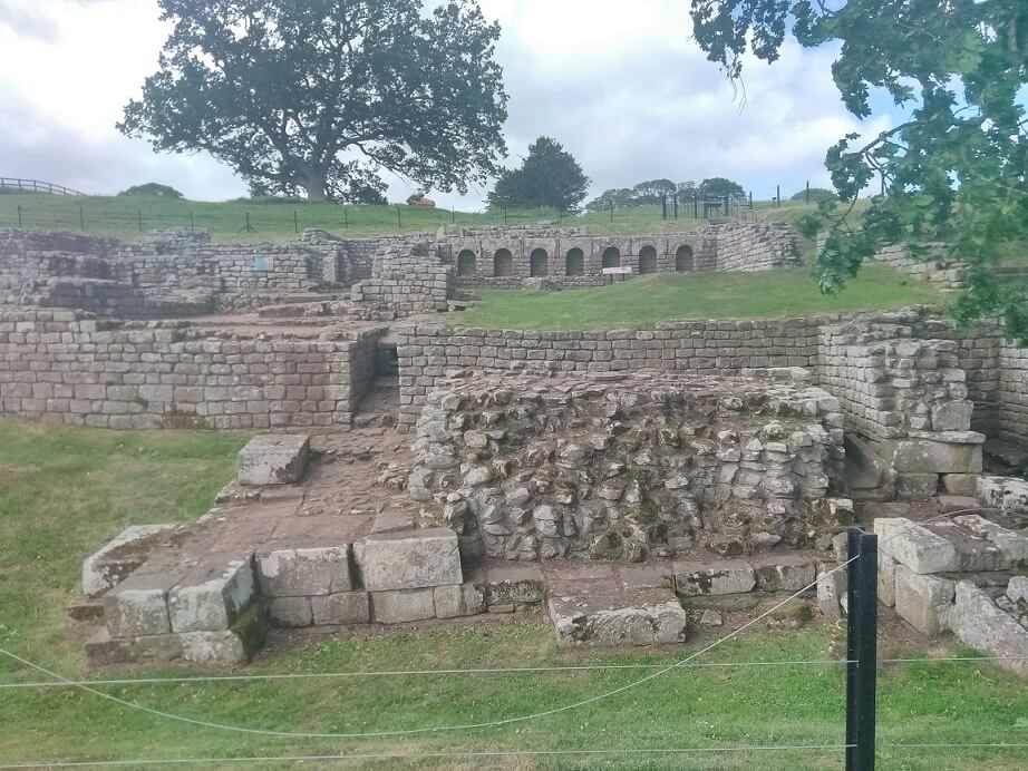 Hadrians wall bathhouse ruins