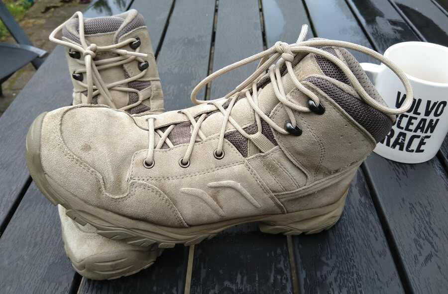 Meindl sahara shoes on table