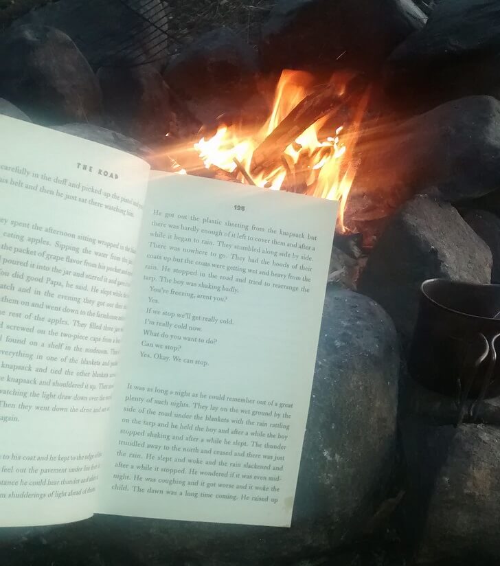 reading-campfire