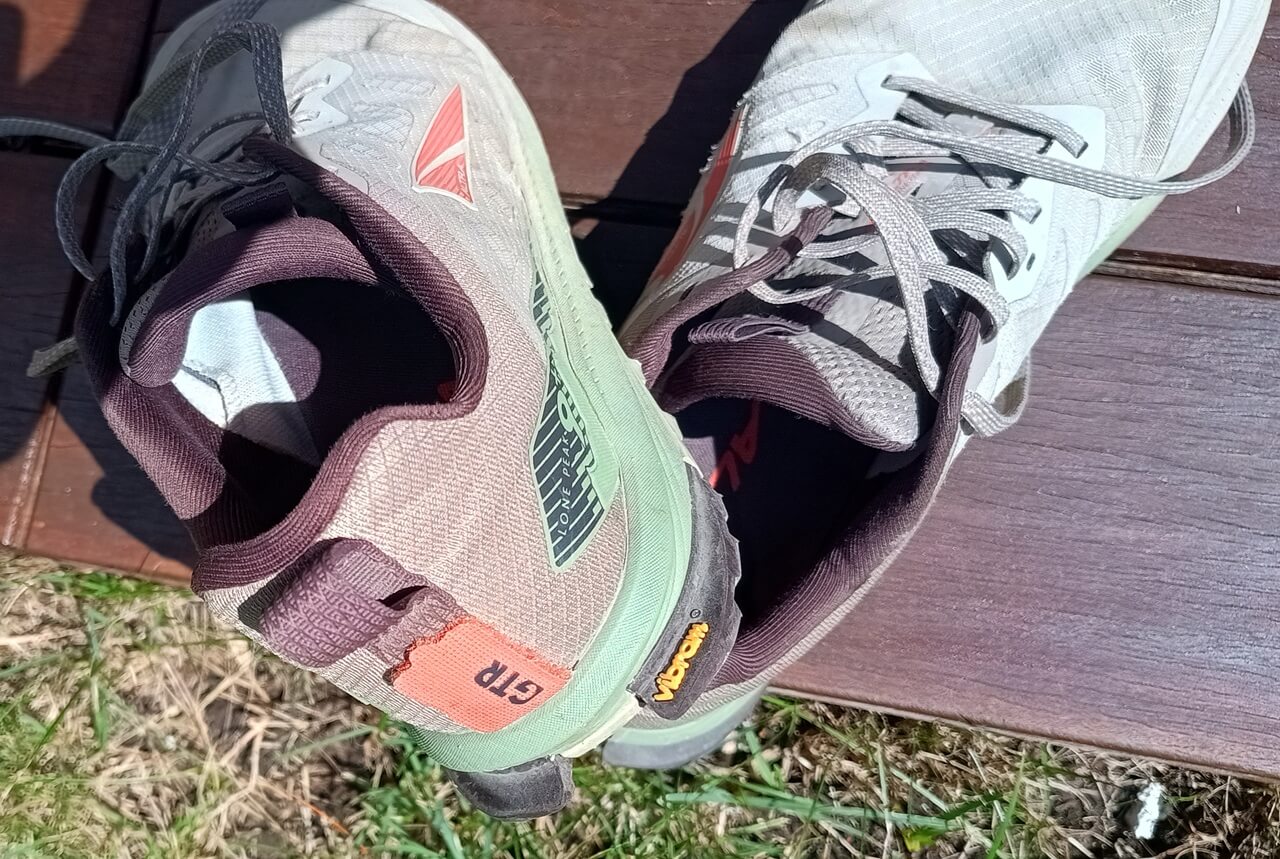 altra-lone-peaks-9-2